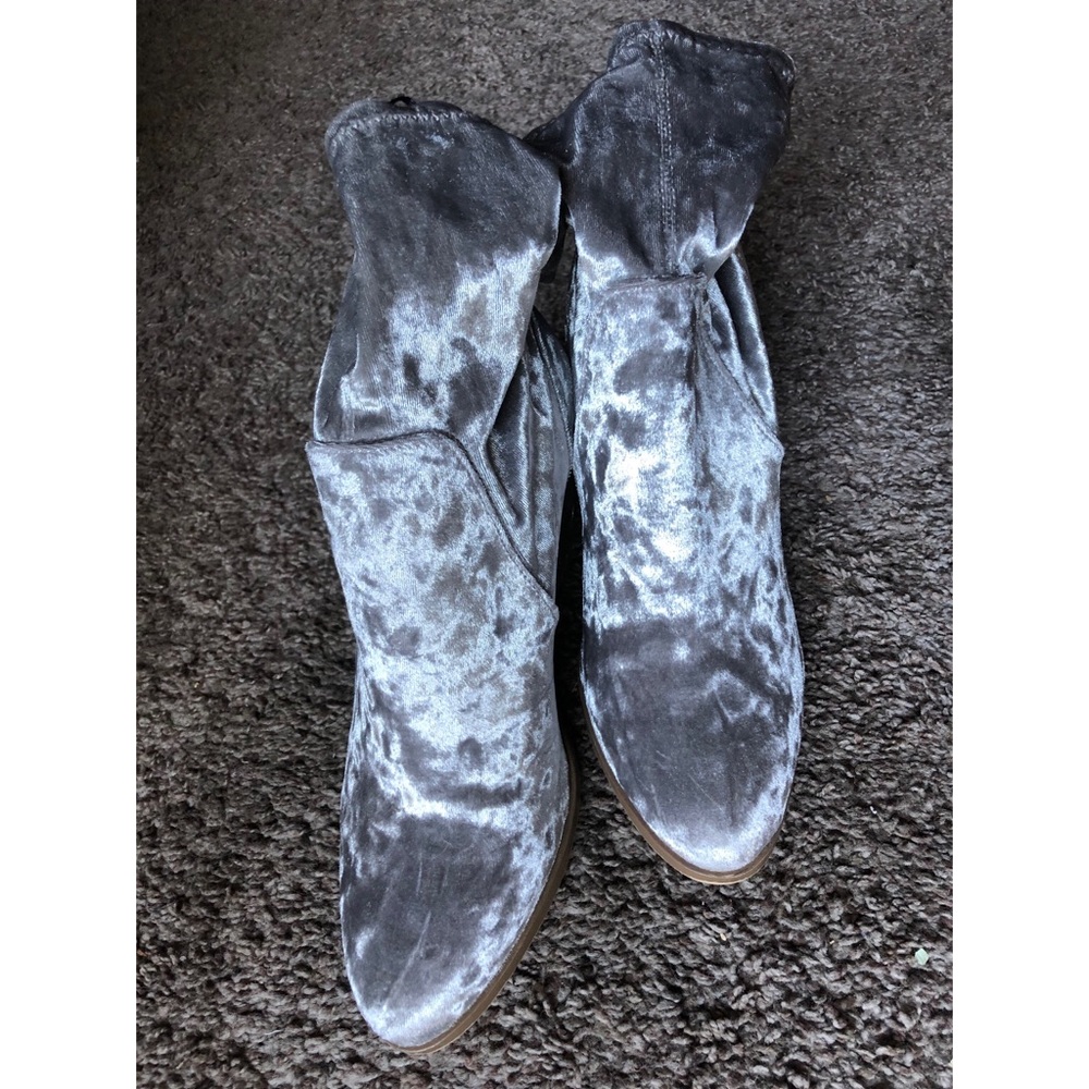 Forever 21 slouch ankle boots